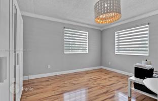 7-комнатный дом 359 м² в Хайалии за $900 000