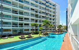 Меблированные апартаменты в охраняемой резиденции с бассейном, садом и рестораном, Паттайя, Таиланд. Цена по запросу