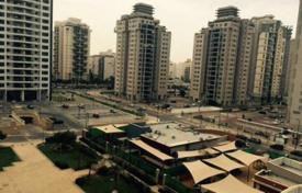 Уютные апартаменты с террасой и видом на город в светлой резиденции, Нетания, Израиль за $665 000