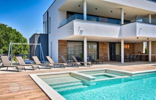4-комнатный дом 342 м² в Фажане за 999 000 €