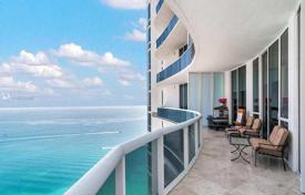 Комфортабельные апартаменты с видом на океан в резиденции на первой линии от пляжа, Санни Айлс Бич, Флорида, США за $1 150 000