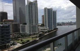 Двуспальная квартира в небоскребе на берегу океана в Майами, Флорида, США за $756 000
