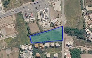 Земельный участок 2 676 м² в Хлораке за 1 100 000 €