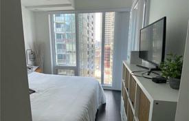 Квартира на Блю Джейс Вей, Олд Торонто, Торонто,  Онтарио,   Канада за C$903 000