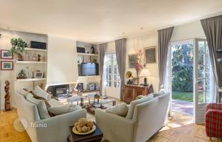 6-комнатный таунхаус 522 м² в Кабрильсе за 1 375 000 €