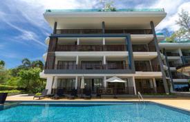 Комфортабельные апартаменты с террасой и видом на море в современном жилом комплексе с бассейном, Пхукет, Таиланд за $645 000