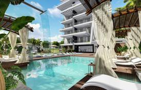 Квартиры в новом комплексе прямо на берегу моря, Кестель, Анталья, Турция за $124 000