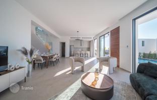 3-комнатный коттедж 194 м² в Хлораке за 780 000 €