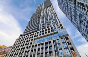 5-комнатная квартира на Джарвис-стрит за C$825 000