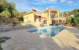 Вилла в Пафосе с 3 спальнями, Tala за 550 000 €