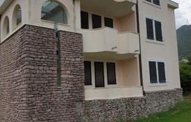 Меблированный дом с 4 квартирами, Тиват, Черногория за 780 000 €