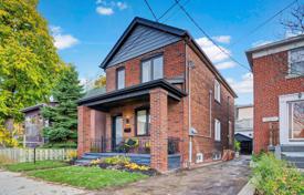 Дом в городе на Джеррард-стрит Восток, Торонто, Онтарио,  Канада за C$1 528 000
