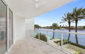Стильные апартаменты с видом на океан в резиденции на первой линии от пляжа, Авентура, Флорида, США за 1 259 000 €