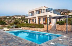 Дизайнерская вилла с видом на море и бассейном в Коккино Хорио, Крит, Греция за 820 000 €