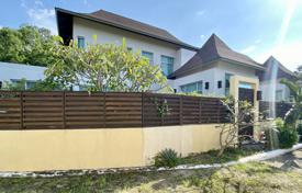 Дом в городе в Джомтьене, Паттайя, Чонбури,  Таиланд за 320 000 €