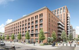 Четырехкомнатная новая квартира с местом на паркинге, Лондон, Великобритания за 622 000 €