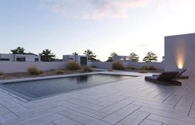 Новая вилла с бассейном, садом и паркингом в комплексе с полем для гольфа и спортзалом, Лос Балконес, Аликанте, Испания за 780 000 €