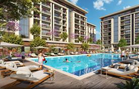 Квартиры с различными планировками в новой элитной резиденции с бассейнами, парковкой и спортивными площадками, Стамбул, Турция. Цена по запросу