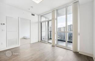 5-комнатная квартира в Норт-Йорке за C$885 000