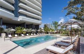 Дизайнерская квартира на первой линии от песчаного пляжа в Майами-Бич, Флорида, США за 5 538 000 €