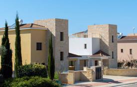 Резиденция вилл в Пафосе за 660 000 €