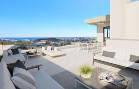 Пентхаусы в новой резиденции с бассейном, в 800 метрах от пляжа, Эстепона, Испания за 418 000 €