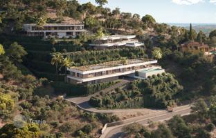 6-комнатная вилла 1 443 м² в Марбелье за 4 975 000 €