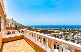 5-комнатная вилла 187 м² в Коста Адехе за 600 000 €