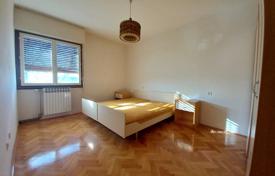 Квартира в Каштеле, Сплитско-Далматинская жупания, Хорватия за 150 000 €