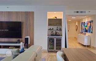 2-комнатная квартира в кондо 208 м² в Майами за $1 300 000