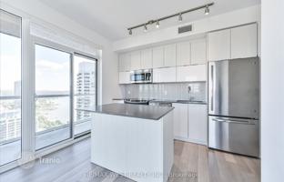 7-комнатная квартира в Этобико за C$1 131 000