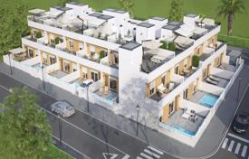 Двухэтажный новый таунхаус с бассейном в Мурсии, Испания за 239 000 €
