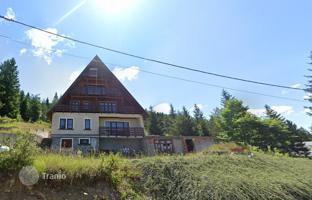 7-комнатный дом 380 м² в Равна-Гора за 390 000 €