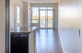 Квартира в Линден-стрит, Олд Торонто, Торонто,  Онтарио,   Канада за C$949 000