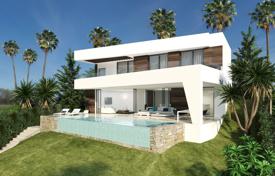 Новая двухэтажная вилла недалеко от моря в Эстепоне, Малага, Испания за 698 000 €