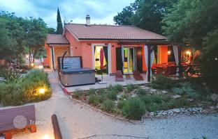 3-комнатный дом 120 м² в Приморско-Горанской жупании за 510 000 €
