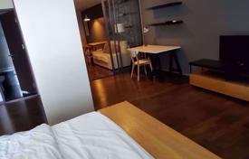 1-комнатные апартаменты в кондо в Клонг Тоей, Таиланд за 265 000 €