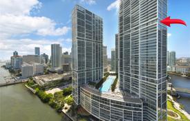 Комфортабельные апартаменты с видом на океан в резиденции на первой линии от пляжа, Майами, Флорида, США за 1 562 000 €