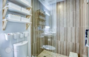 4-комнатная квартира на Беверли-стрит за C$850 000