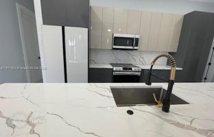 4-комнатный дом 227 м² в Кейп Корале за $589 000