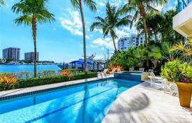 Изысканные шестикомнатные апартаменты прямо у океана в Майами, Флорида, США за $3 290 000