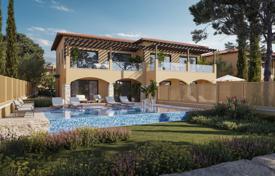 Двухэтажный таунхаус с бассейном рядом с полем для гольфа, Пафос, Кипр за 1 028 000 €