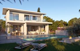 Апартаменты в крупнейшем гольф курорте на Кипре за 750 000 €
