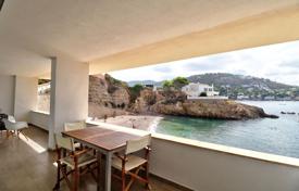 Двухкомнатная квартира на первой линии от пляжа в Порт Андрач, Майорка, Испания за 560 000 €