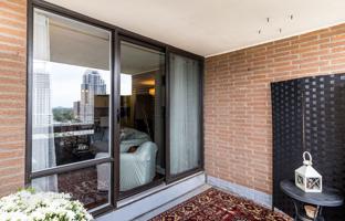 6-комнатная квартира в Этобико за C$818 000