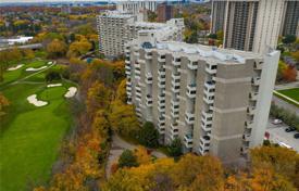Квартира в Этобико, Торонто, Онтарио,  Канада за C$974 000