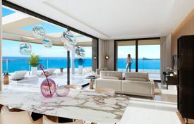 Квартира с тренажерным залом, в 50 метрах от пляжа Поньенте за 551 000 €