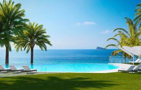 Апартаменты с 3 спальнями и видом на море возле пляжа в Бенидорме за 1 383 000 €
