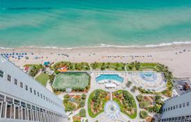 Дизайнерские апартаменты прямо на песчаном пляже в Санни-Айлс-Бич, Флорида, США за $1 915 000