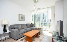 Квартира на Эрскин-авеню, Олд Торонто, Торонто,  Онтарио,   Канада за C$1 073 000